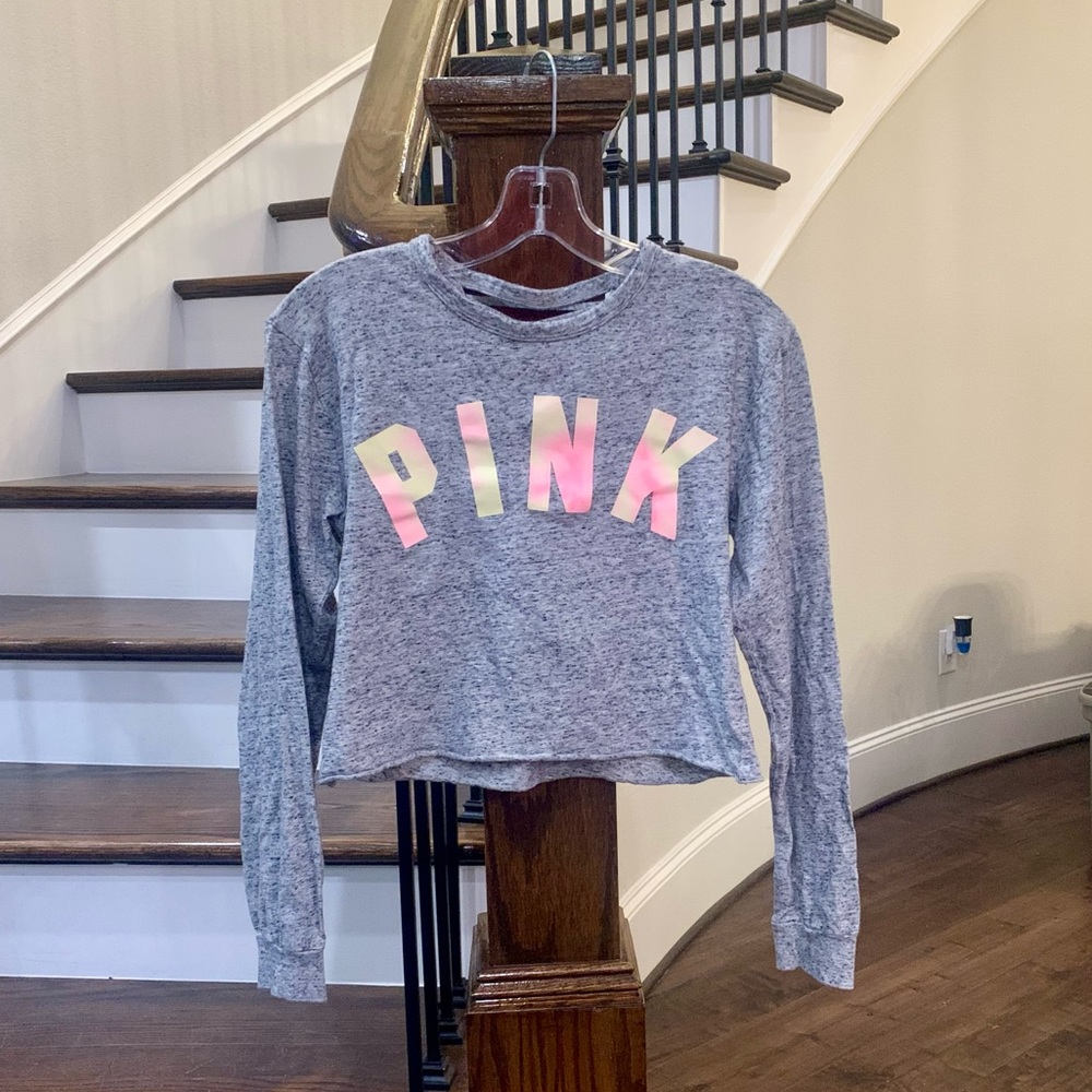VS Pink Crop Tee